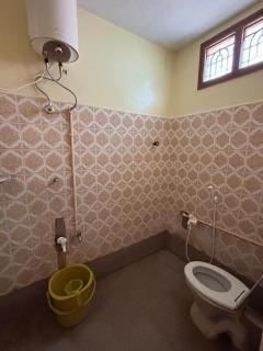 Sri Muruga Home Stay - 2