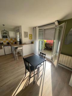 Grand studio 34m2 - Parking & Fibre - Proche Airbus - 2