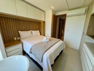 Luxuoso e Completo 2Qts Beira-Mar - Qt c/ Banheira - 3