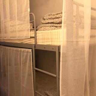 Female dorm- Femme dortoir Paris 8pm-10am - 7