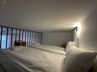 Stylish Loft Apartment - 5