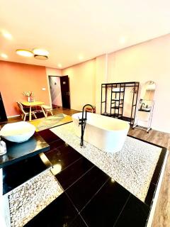 Phu Quoc Coast Pearl Hottel & Apartment - 9