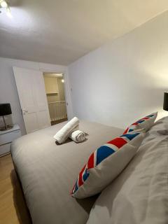 First floor Brixton flat - 8