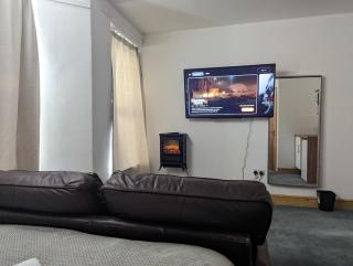 Inner-City Bedsits Flat 6 to 9 - 5