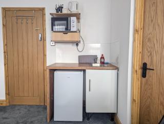 Inner-City Bedsits Flat 6 to 9 - 1