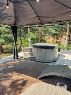 Green Stone Escape Forest House with Jacuzzi & Quad - 6