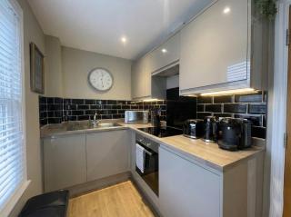 City Studio - very best Location For exploring Cambridge - walk to station and City Centre - 7