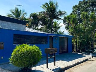 Casa espaçosa com piscina, jacuzzi, espaço gourmet com churrasqueira - 3