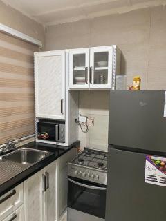 Giannas Home N Suites - 1