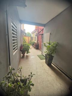 Chambre meubléet calme à Mbour - 4