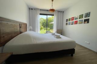 Le Clos des Marmuzots parking & garden - 6