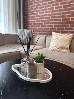 Large 3 Bedroom Apartment in Midrand, Waterfall City - More space than a hotel room - Ideal for families, groups and work trips - 18A Elizabeth Place - 7