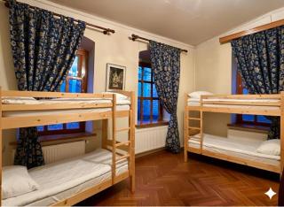 Galerys Hostel - 7