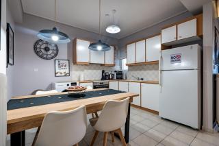 Family 2BRM Flat in Patissia-Acropolis View by ΜΡS - 5