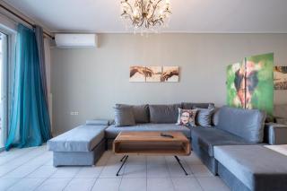 Family 2BRM Flat in Patissia-Acropolis View by ΜΡS - 3