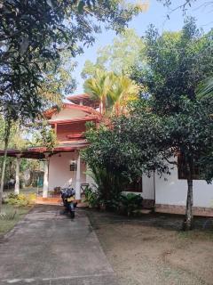 Gama's holiday bungalow - 1