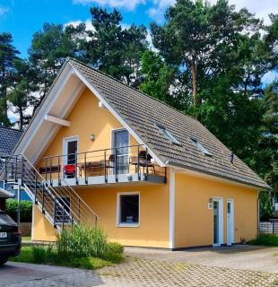 Seeurlaub Müritz - Fewo Pinus EG mit Sauna, nur 300 m zum Strand - 0