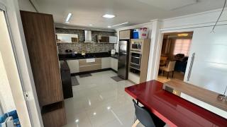 Casa com piscina, Até 8 pessoas, Garagem para 3 Carros - 4