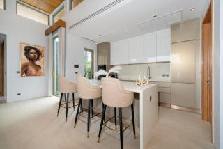 NEW Luxury 4BR Villa with Pool & relaxation zones - 1