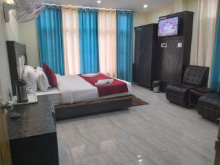 Atithi Devo Bhava hotel mount # Free Parking-cricket stadium 10 km-Mcleodganj 2 km- Bhagsunag 4 - 7