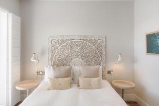 Contemporary Townhouse with Sea Views & Parking - 1