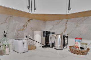 2-bedroom suite close to Amenities and Airport with on pad parking - 3