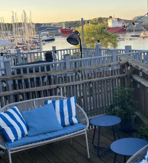 Modern Townhouse with Waterside Views Turnchapel - 0