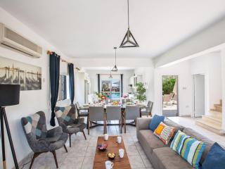 Holiday Home Protaras Villa mit Pool am Strand der Fig Tree Bay by Interhome - 2