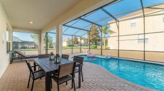 Disney Retreat w/ Wizard & Galaxy Rooms - 3