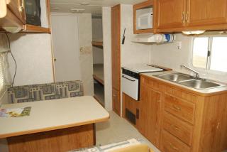Crescent Bar Camping Resort Studio Cabin 2 - 7