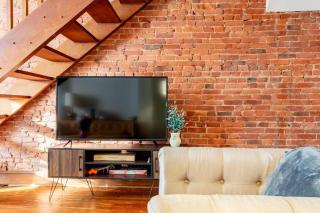 Family Friendly Home in Trolley Square - 2