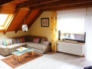 Apartment Geräumige Ferienwohnung in Burhave mit Grill- Garten und Pool by Interhome - 7