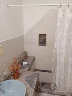 Las Pircas alquiler temporario habitaciones y cabañas - 3