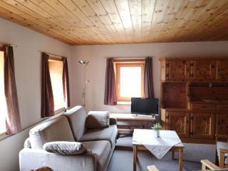 Apartment Chesa Kober - Giarsun by Interhome - 2