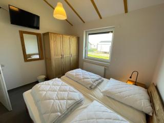 Holiday Home G11 Eingezäuntes Neubau-Haus in Eckwarderhörne by Interhome - 4
