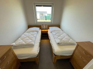 Holiday Home G11 Eingezäuntes Neubau-Haus in Eckwarderhörne by Interhome - 3