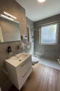 Apartment Kernsanierte Ferienwohnung in ruhiger und zentraler Lage by Interhome - 4