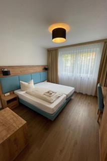 Apartment Kernsanierte Ferienwohnung in ruhiger und zentraler Lage by Interhome - 7