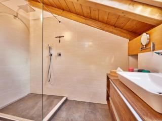 Apartment Gemütliche Wohnung in Garmisch-Partenkirchen by Interhome - 5