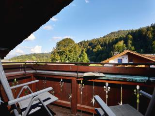 Apartment Gemütliche Wohnung in Garmisch-Partenkirchen by Interhome - 2