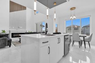 3 Bedrooms Brand New Luxury Home Close to Amenity - 5