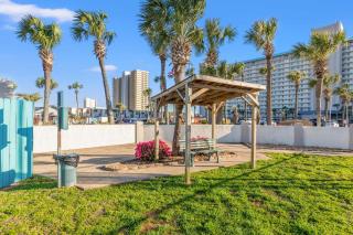 The Summit 1421 - Wake to Gulf Views - 2