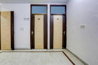 Hotel O KL khari Near Ashoka Park Mein Metro - 2