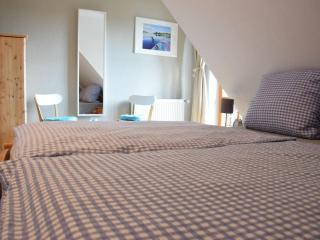 Apartment Gemütliche Ferienwohnung Seeblick by Interhome - 1