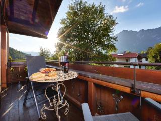 Apartment Appartement in Garmisch-Partenkirchen mit Großem Balkon by Interhome - 1