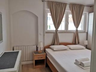 Apartments Natasa- One Bedroom Apartment with Terrace A2 - ST - 6