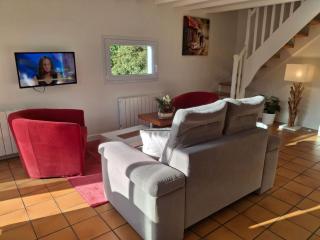 Holiday Home Chalet gite du bois d'amour - Hütte des Liebesh by Interhome - 4