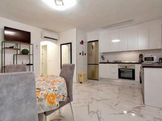 Holiday Home PALMERA 40 by Interhome - 9