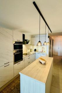 Apartment Wunderschöne renovierte Wohnung mit vollem Meerblick by Interhome - 5