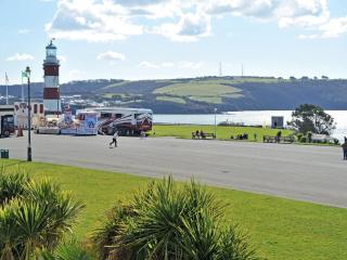 Apartment Große Ferienwohnung in Barbican mit Terrasse by Interhome - 7